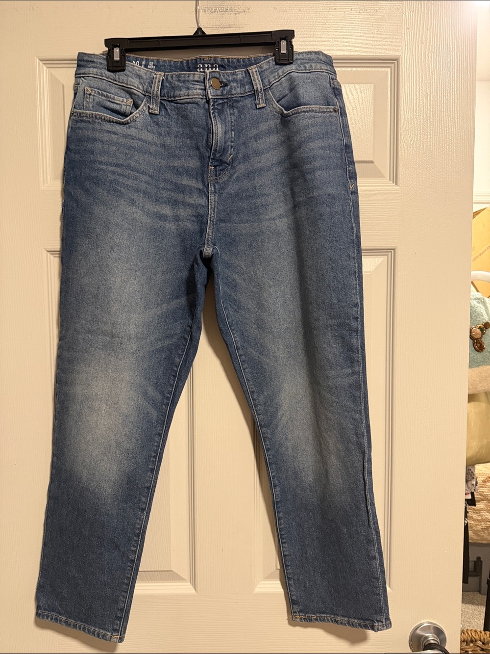 a.n.a Women Washed Blue Relaxed Jeans